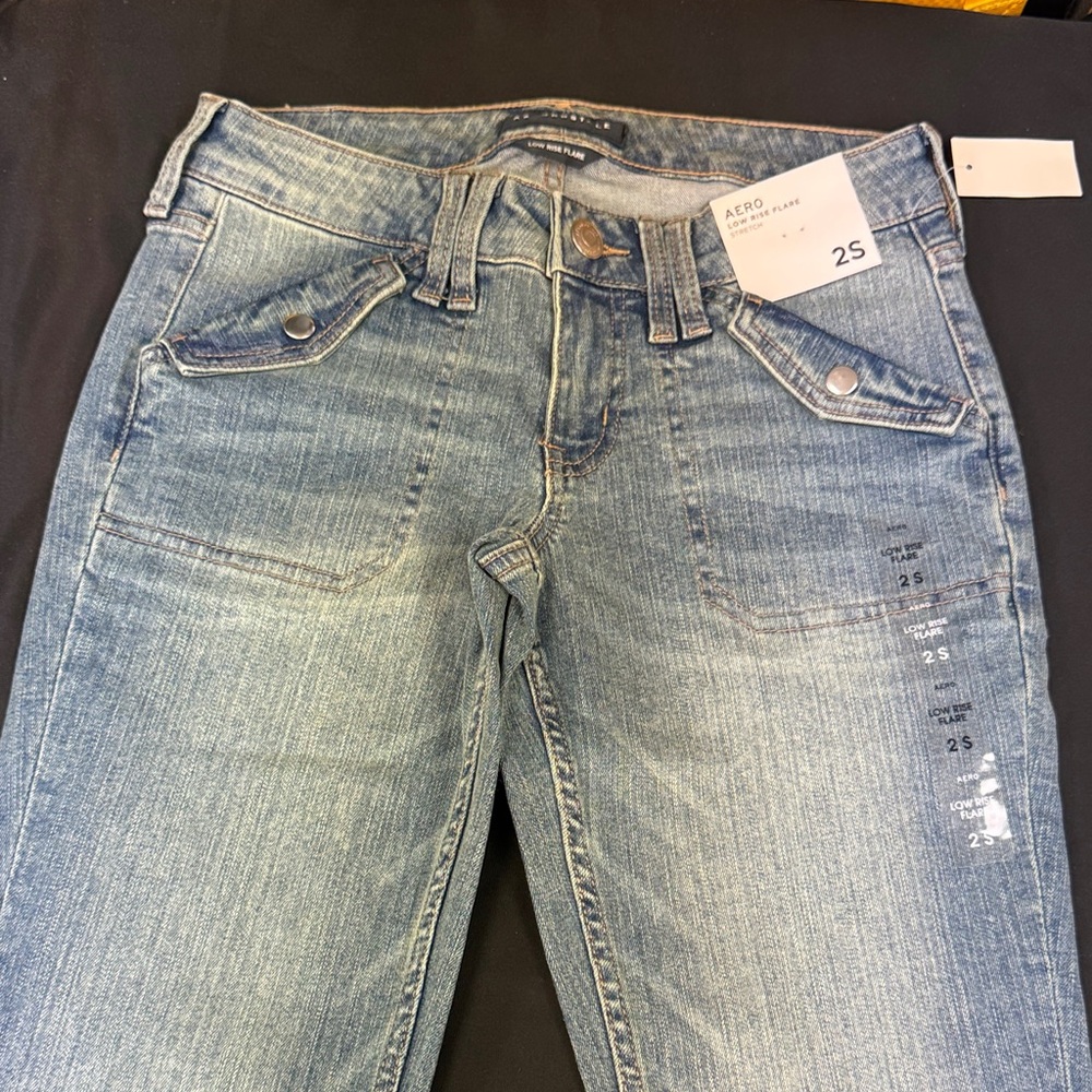 Aeropostale Low Rise Flare Stretch Women's Blue Jeans size 2S new style 4082